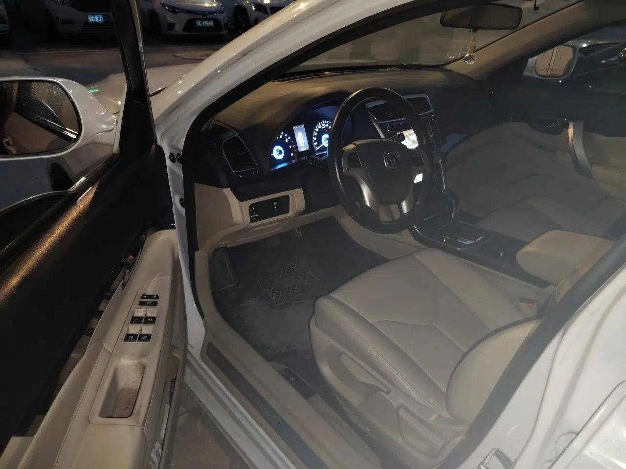 CHANGAN Raeton 2016 1.8T Automatic Smart Enjoyment Deluxe Model — миниатюра 17