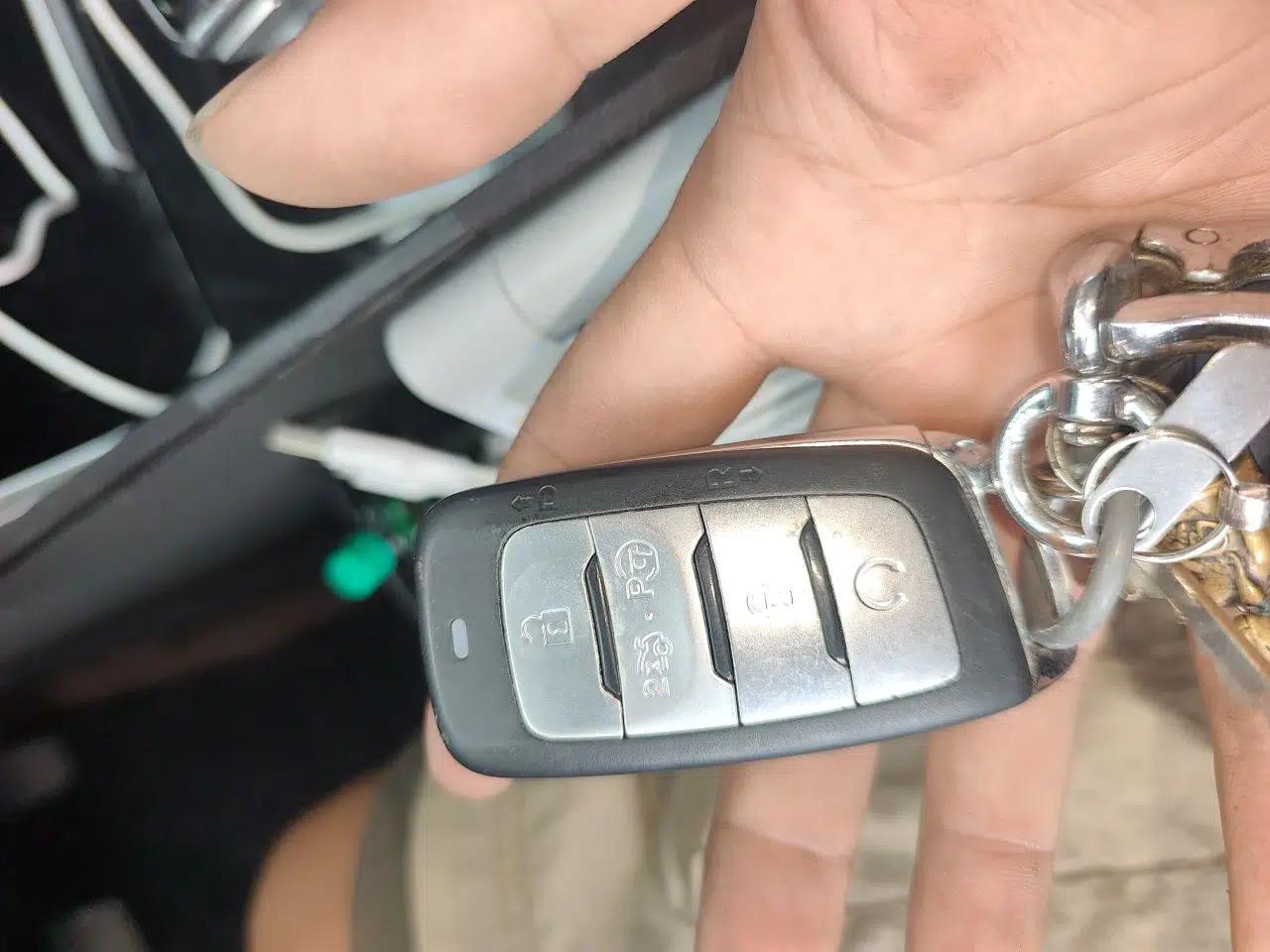 CHANGAN CS75 New Energy 2018 1.5T PHEV Navigation Model — миниатюра 9