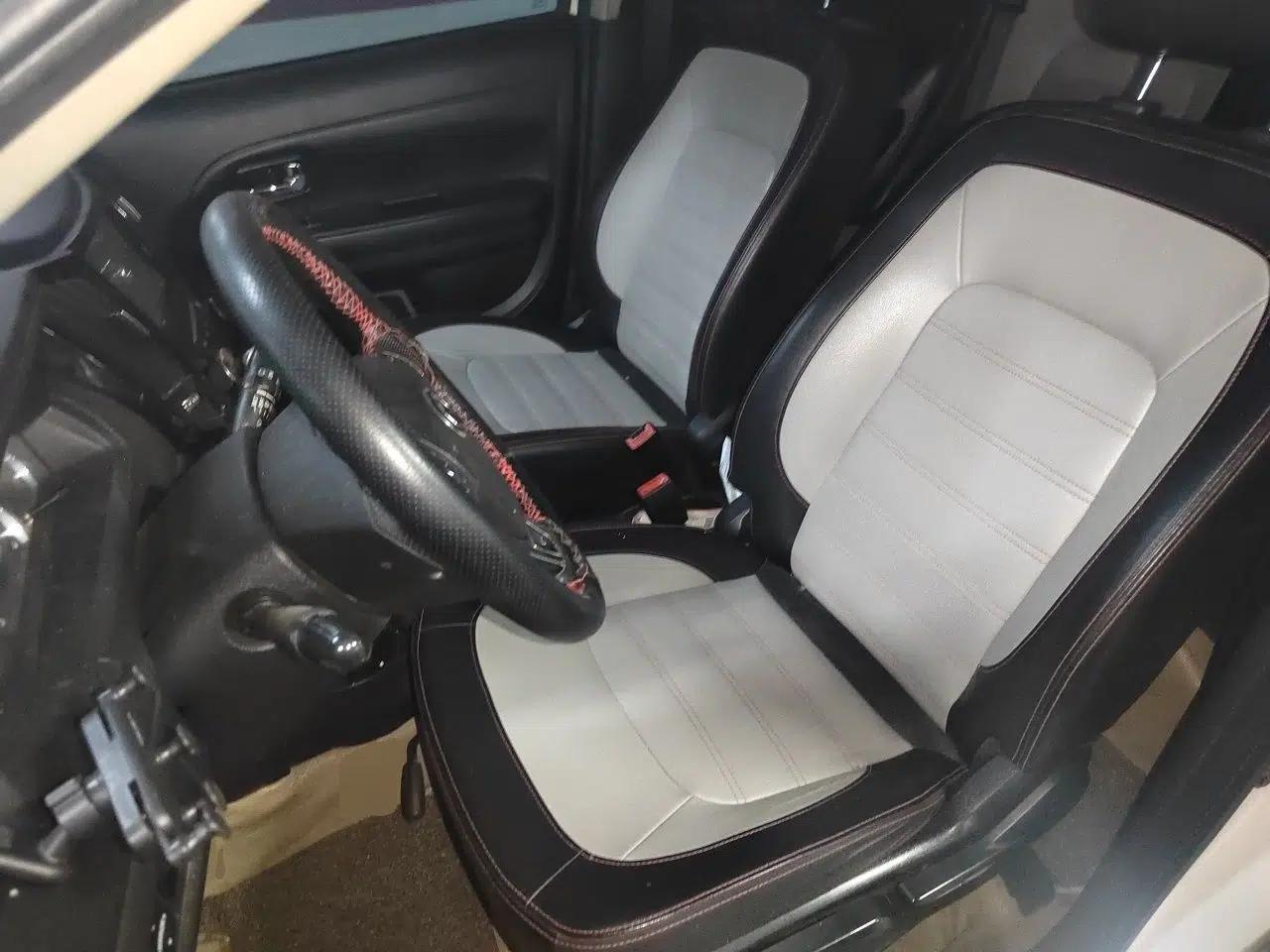 Great Wall M4 2014 1.5L Manual Luxury Model — миниатюра 16