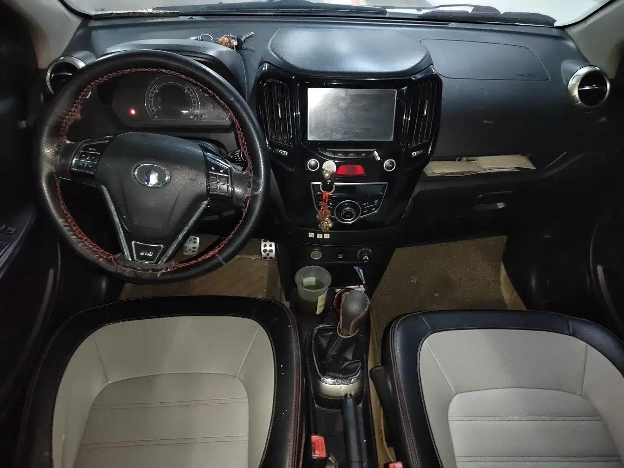 Great Wall M4 2014 1.5L Manual Luxury Model — миниатюра 10