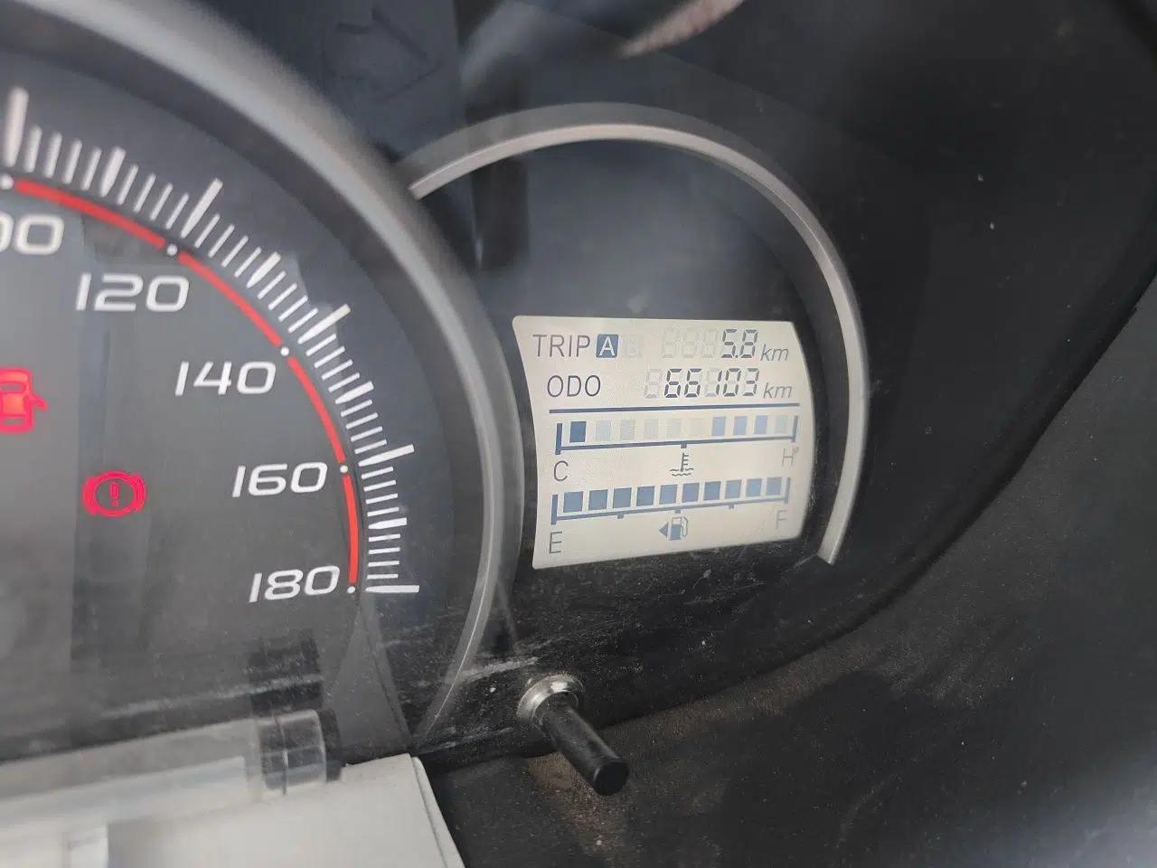 CHANGAN OSHAN Olisway 2013 1.4L Manual Jingxiang Model — миниатюра 13