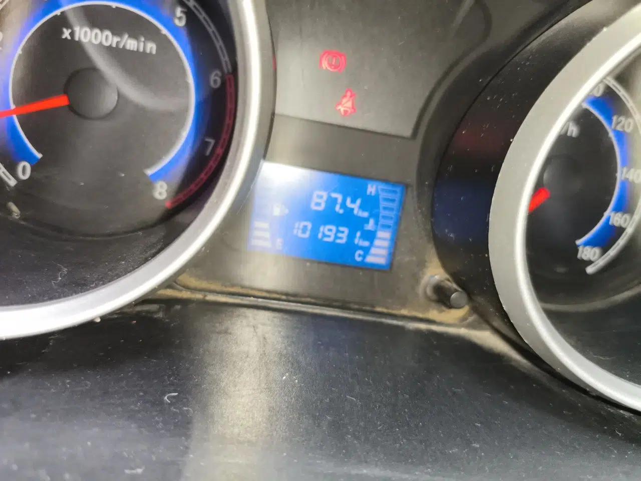 CHANGAN KAICHENG Ruixing M80 2014 1.5L Comfort Model 4G15S — миниатюра 13