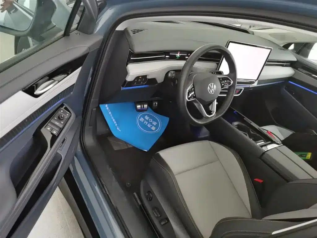Volkswagen ID.7 VIZZION 2024 AIR — миниатюра 16