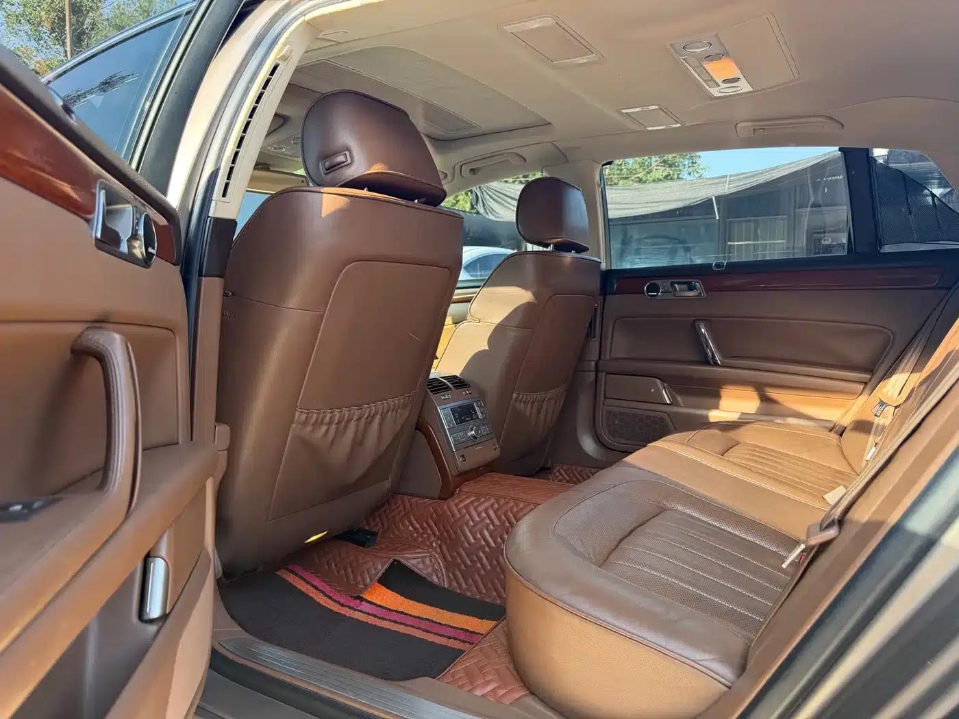 Phaeton 2012 3.0L Business Edition — миниатюра 5