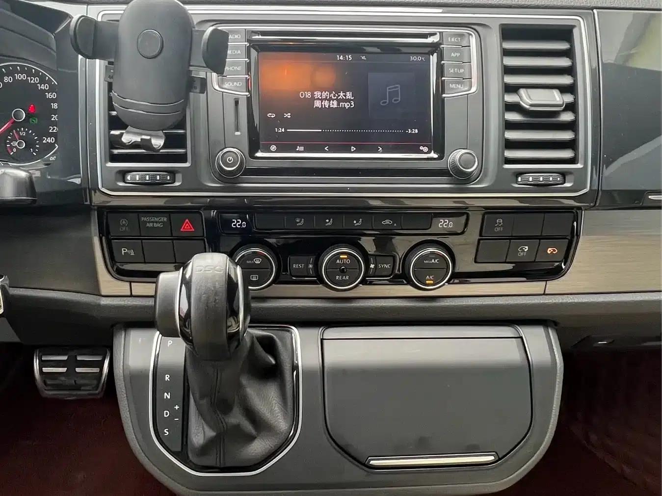 Caravelle 2019 2.0TSI 4WD Luxury 7-Seater — миниатюра 13
