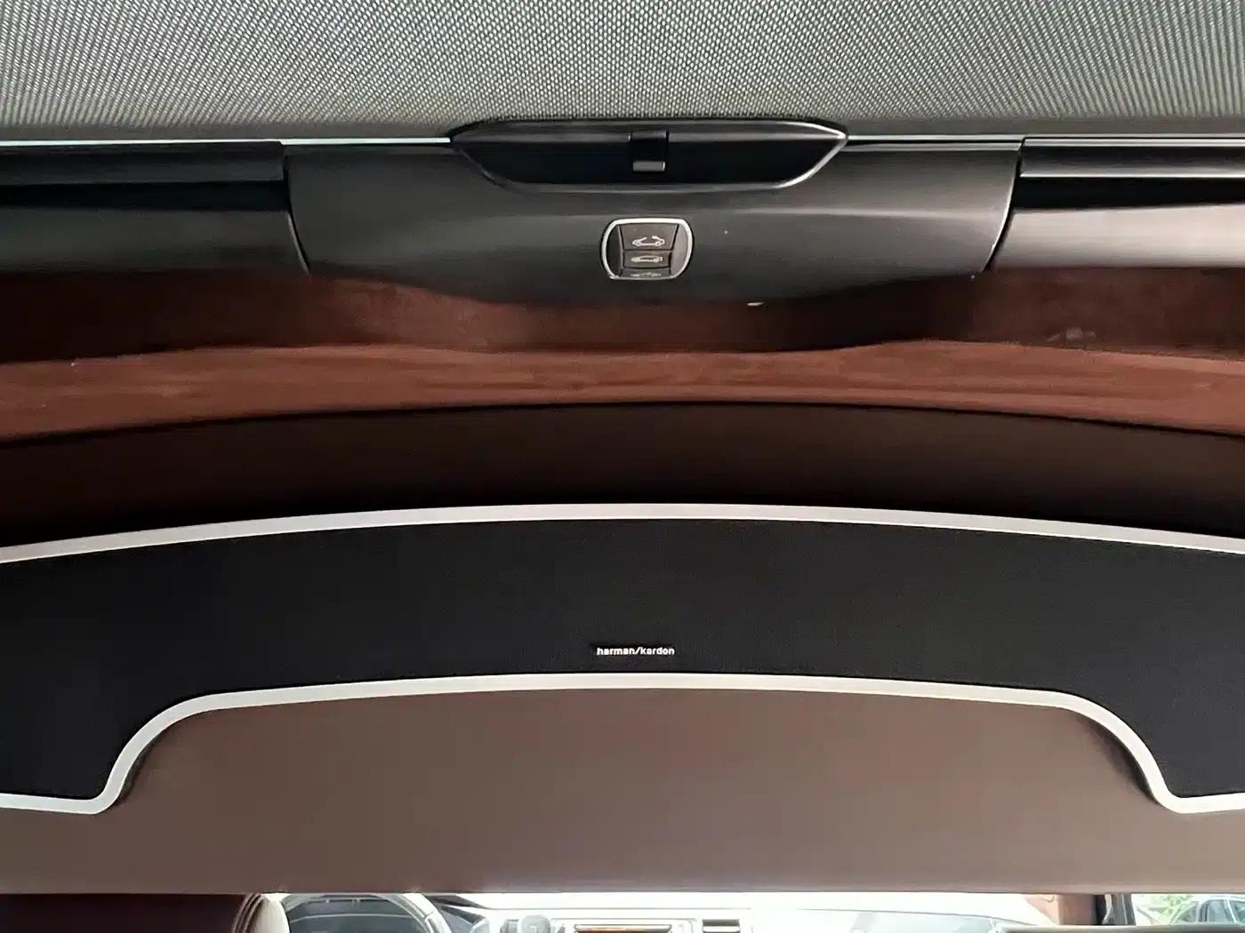 Caravelle 2019 2.0TSI 4WD Luxury 7-Seater — миниатюра 18