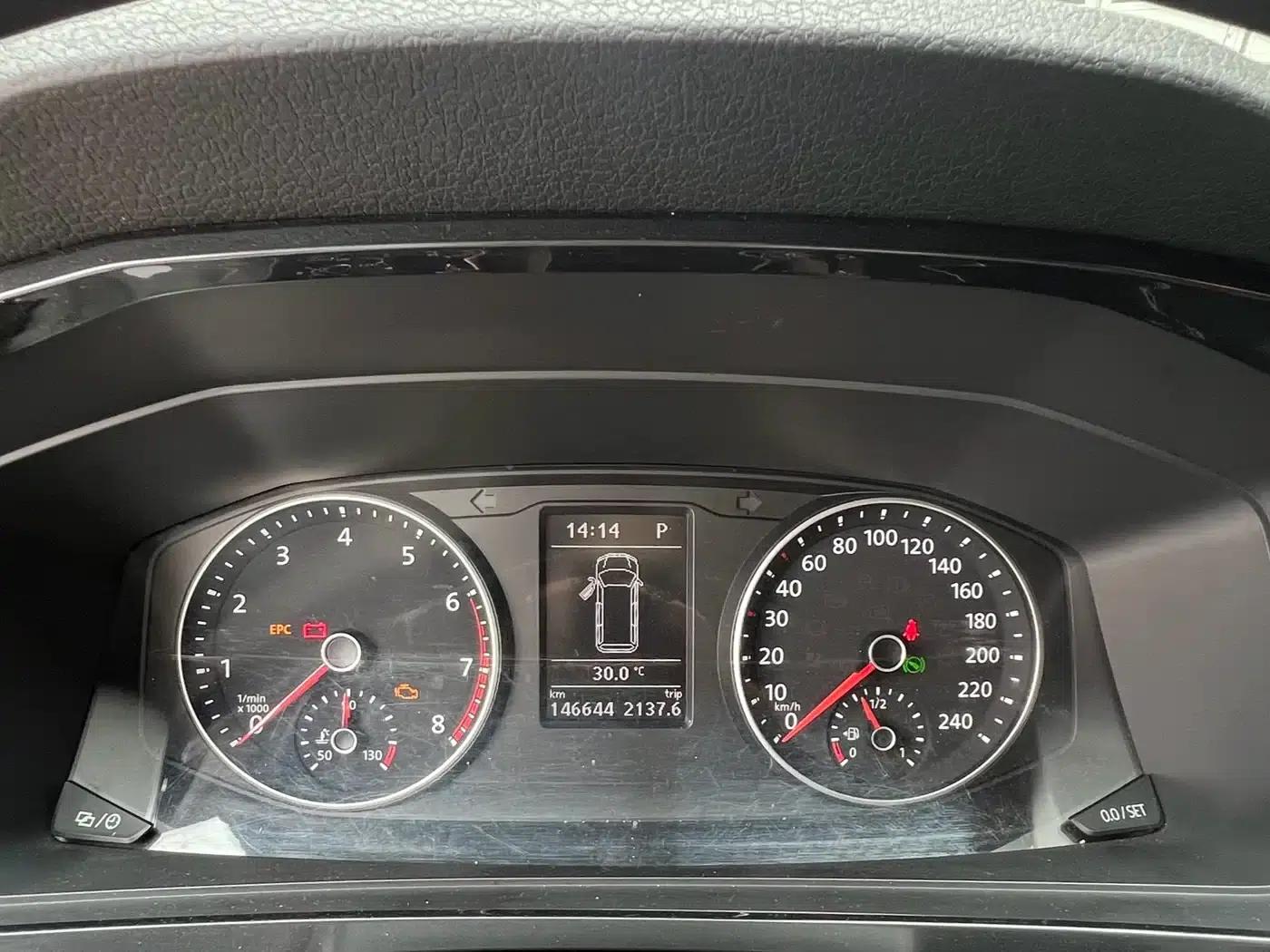 Caravelle 2019 2.0TSI 4WD Luxury 7-Seater — миниатюра 9