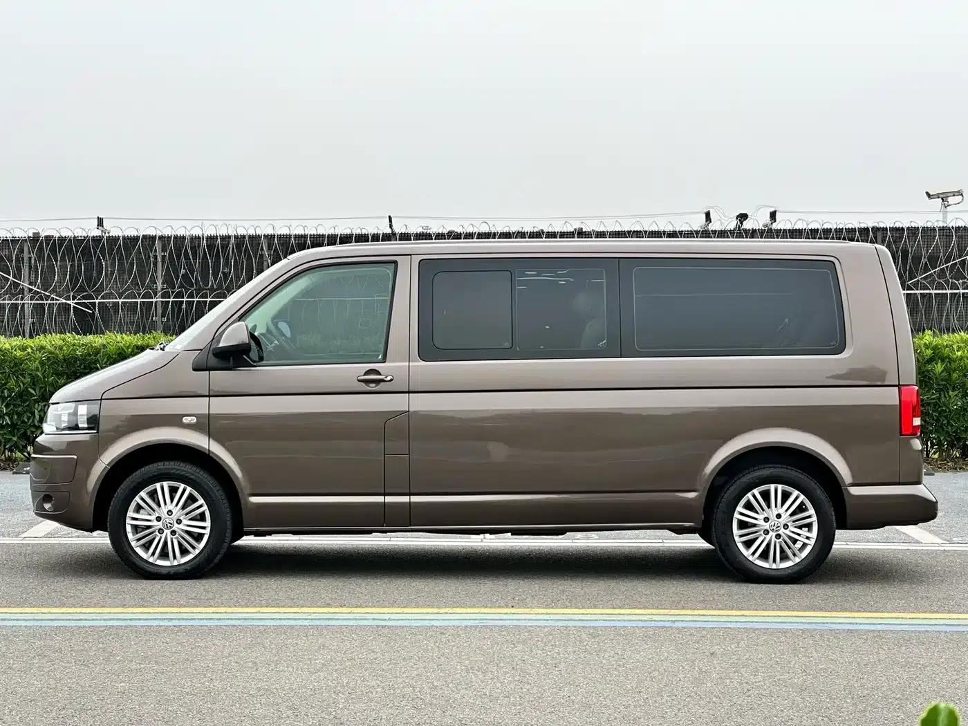 Caravelle 2014 2.0TSI 4WD Comfort Edition — миниатюра 4