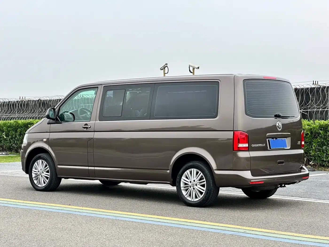 Caravelle 2014 2.0TSI 4WD Comfort Edition — миниатюра 6
