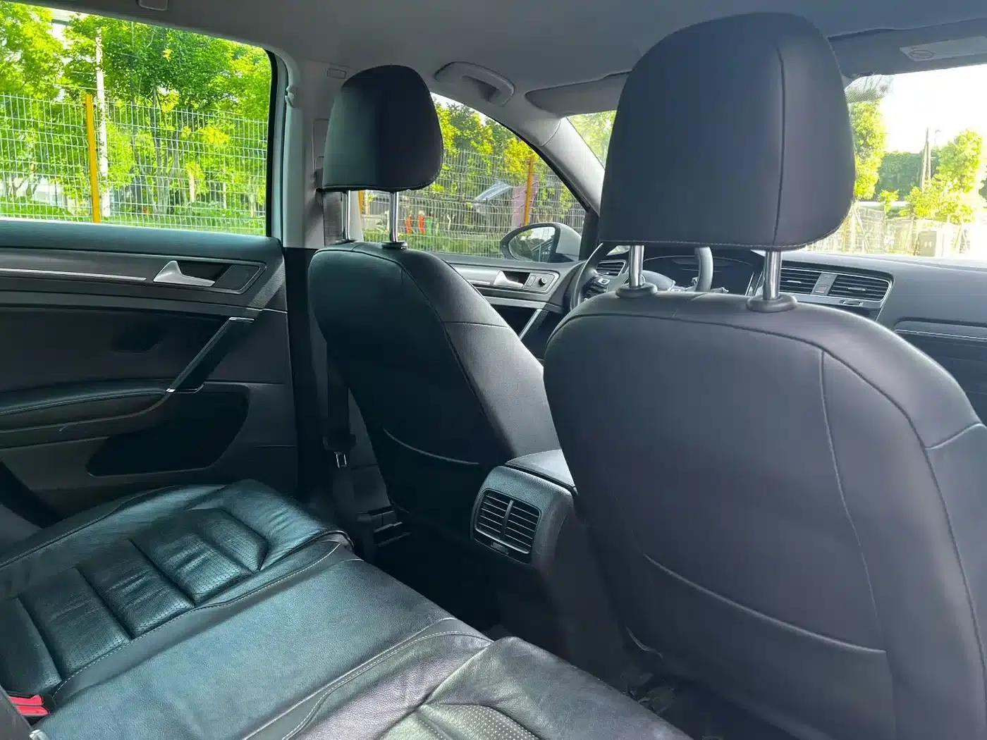 Imported 2018 e-Golf New Energy — миниатюра 8