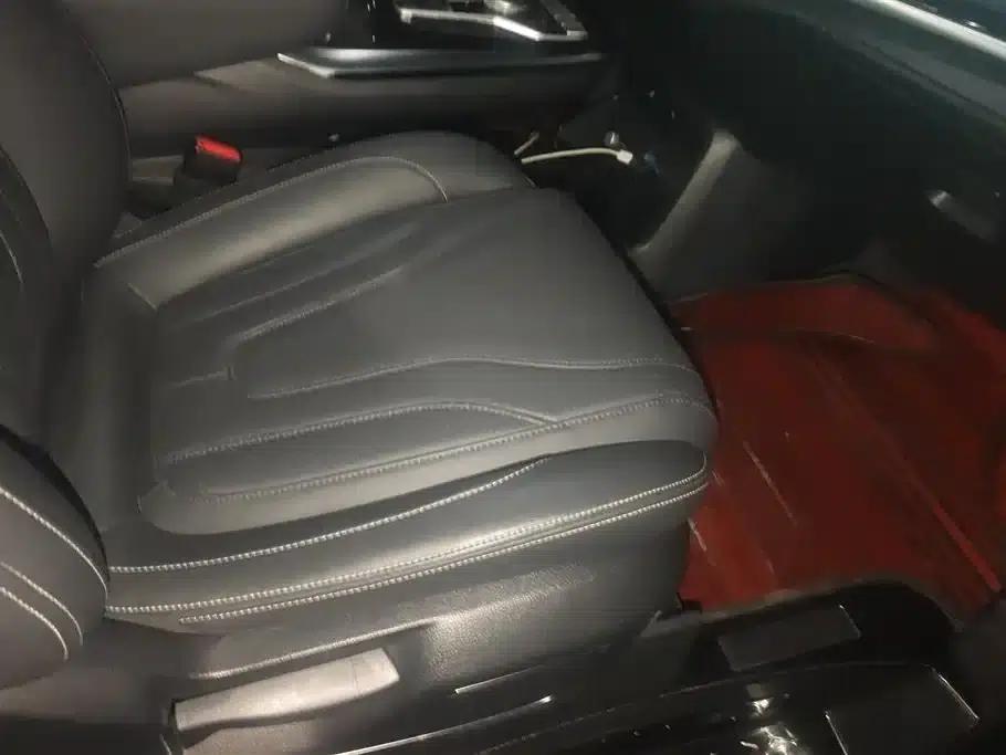 Maxus G20 2021 Facelift PLUS 2.0T Gasoline Automatic Luxury Edition — миниатюра 8