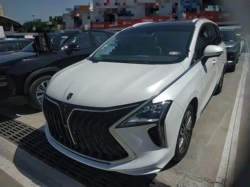 Fengxing Yacht 2022 1.5T DCT Wave Chaser Edition — миниатюра 2