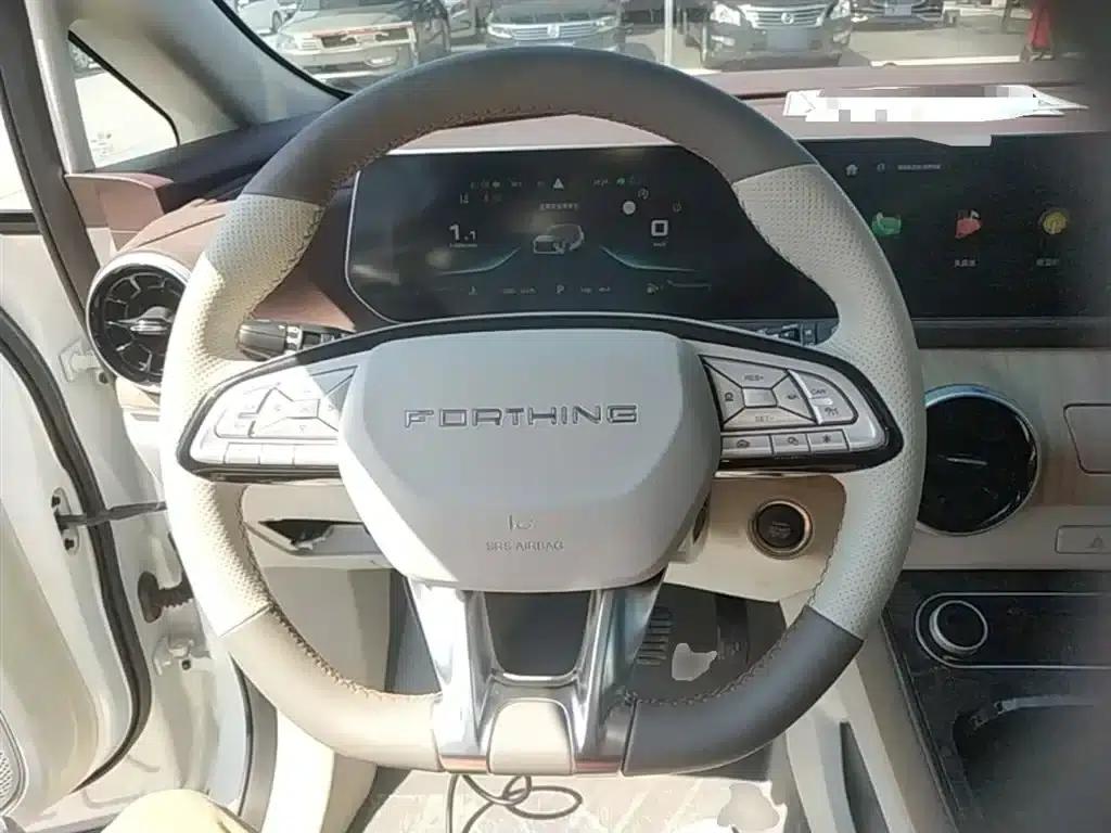 Fengxing Yacht 2022 1.5T DCT Wave Chaser Edition — миниатюра 11