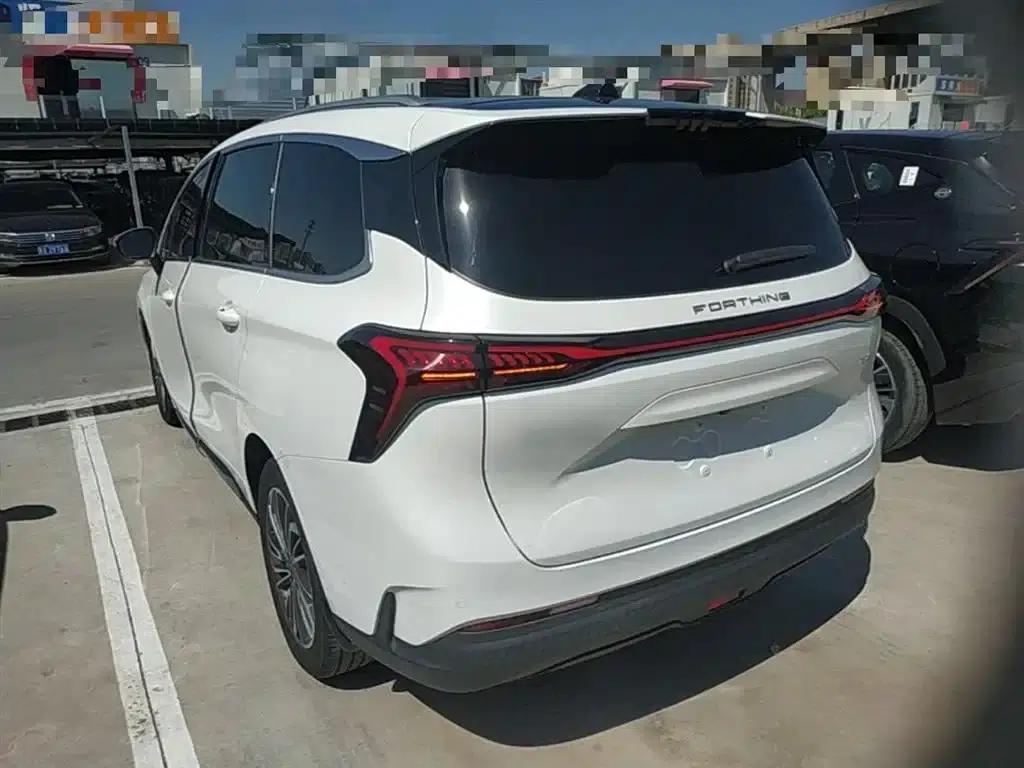 Fengxing Yacht 2022 1.5T DCT Wave Chaser Edition — миниатюра 5