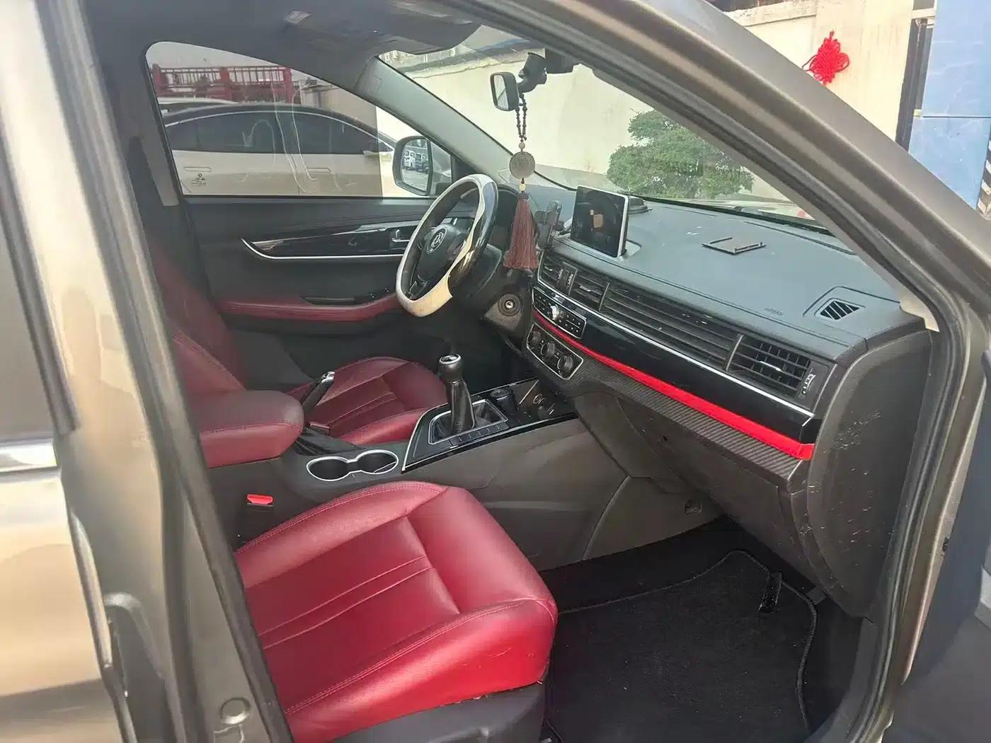 Fengxing T5 2020 1.6L Manual Comfort Model (China VI Emission Standard) — миниатюра 9