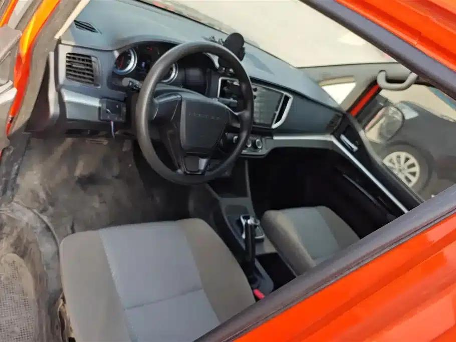 Lingzhi New Energy 2023 Classic Van (2-seater) — миниатюра 9