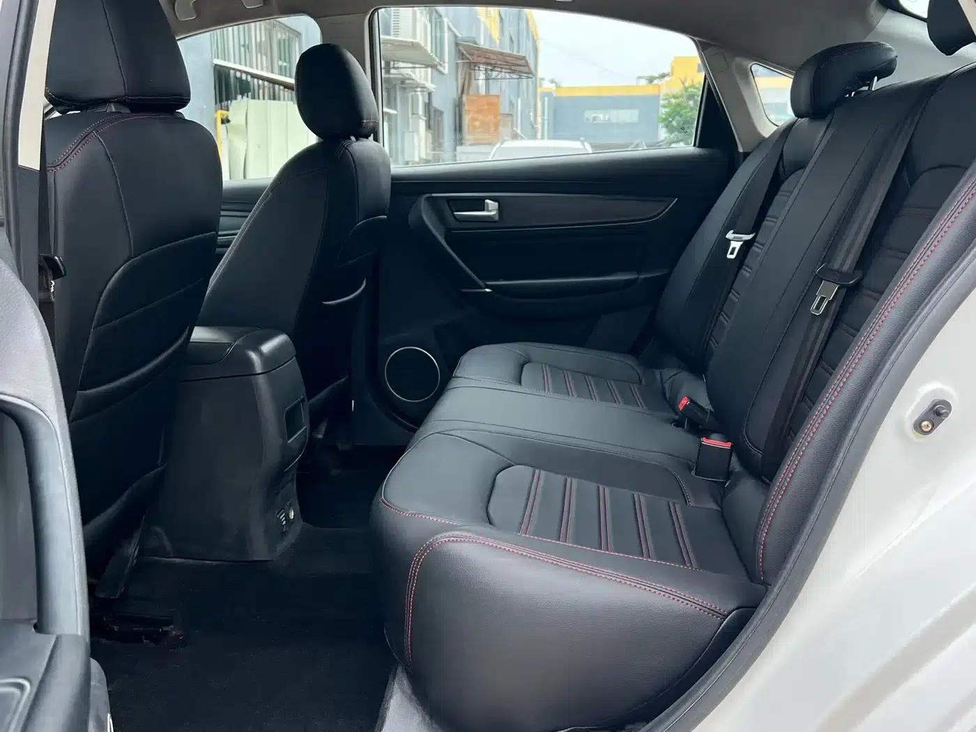 Jingyi S50 2020 1.6L Manual Deluxe Edition — миниатюра 6