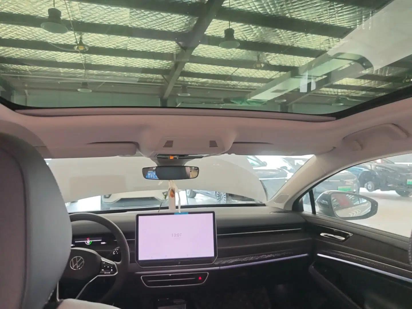 Volkswagen ID.7 VIZZION 2024 PRO Model — миниатюра 21