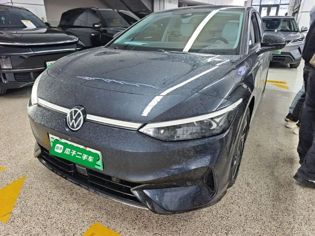 Volkswagen ID.7 VIZZION 2024 First Edition — миниатюра 1