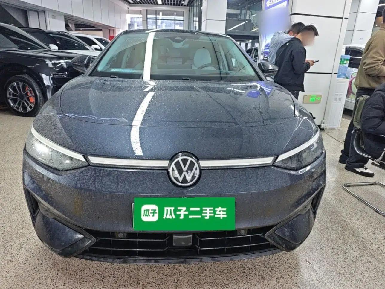 Volkswagen ID.7 VIZZION 2024 First Edition — миниатюра 2