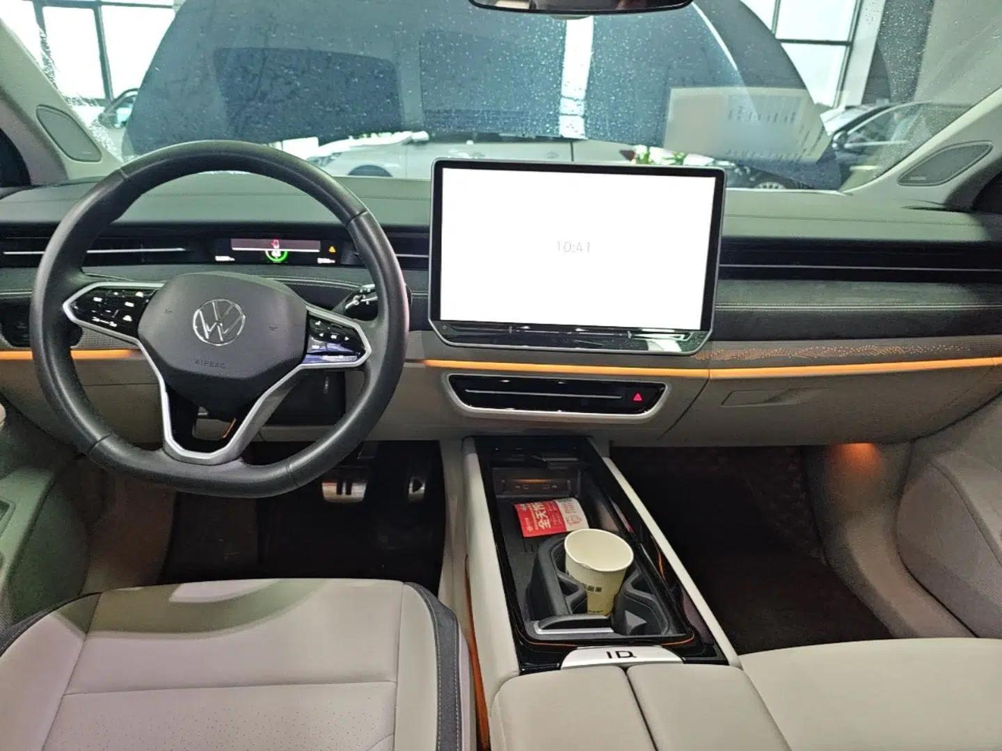 Volkswagen ID.7 VIZZION 2024 First Edition — миниатюра 13