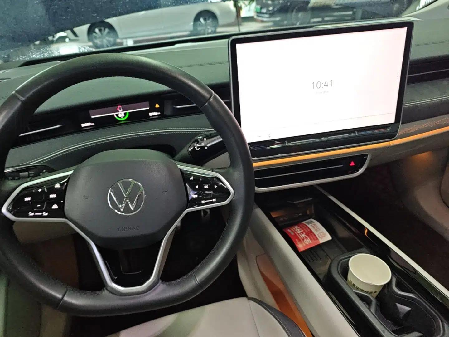 Volkswagen ID.7 VIZZION 2024 First Edition — миниатюра 17