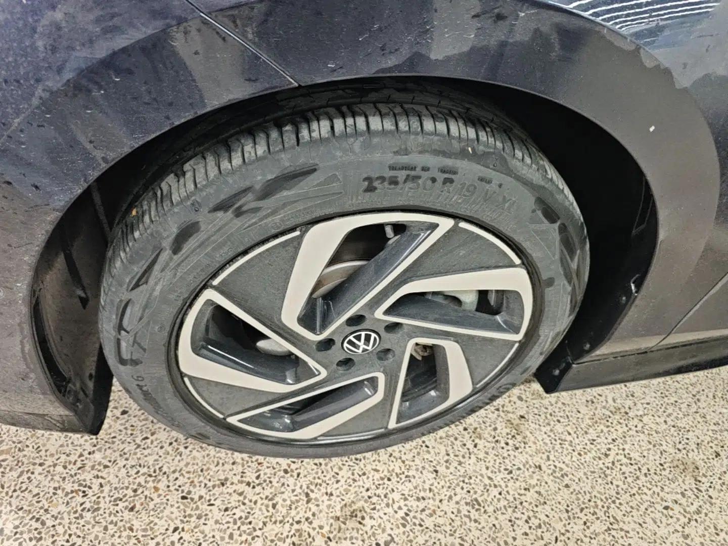 Volkswagen ID.7 VIZZION 2024 First Edition — миниатюра 8