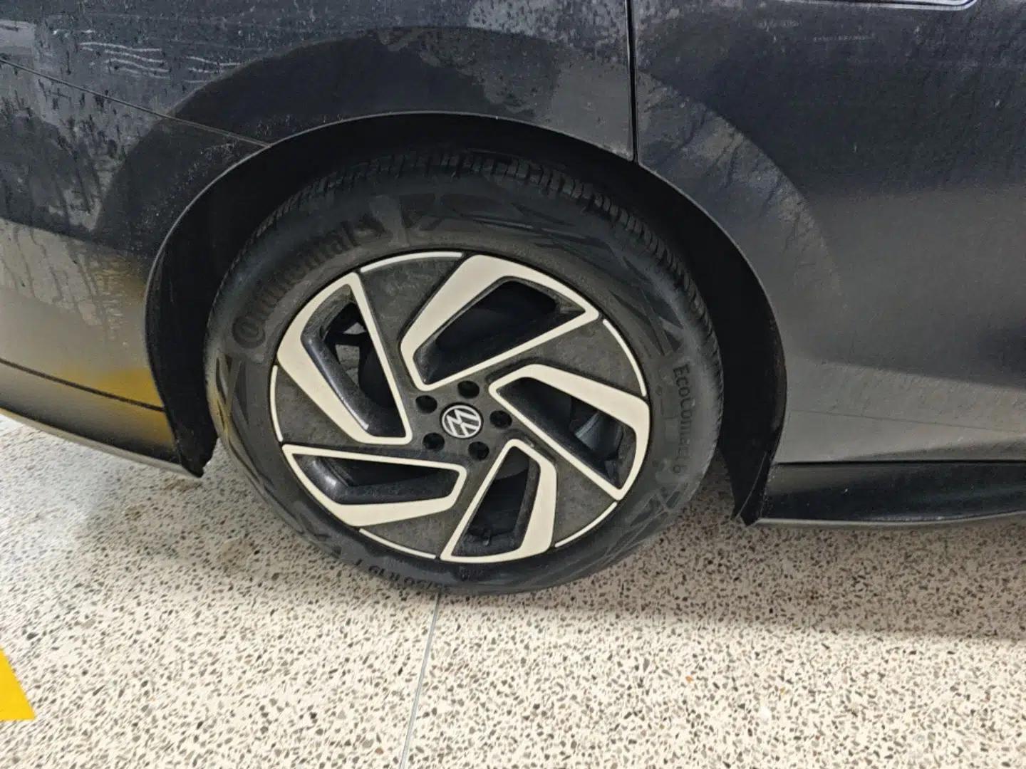 Volkswagen ID.7 VIZZION 2024 First Edition — миниатюра 10