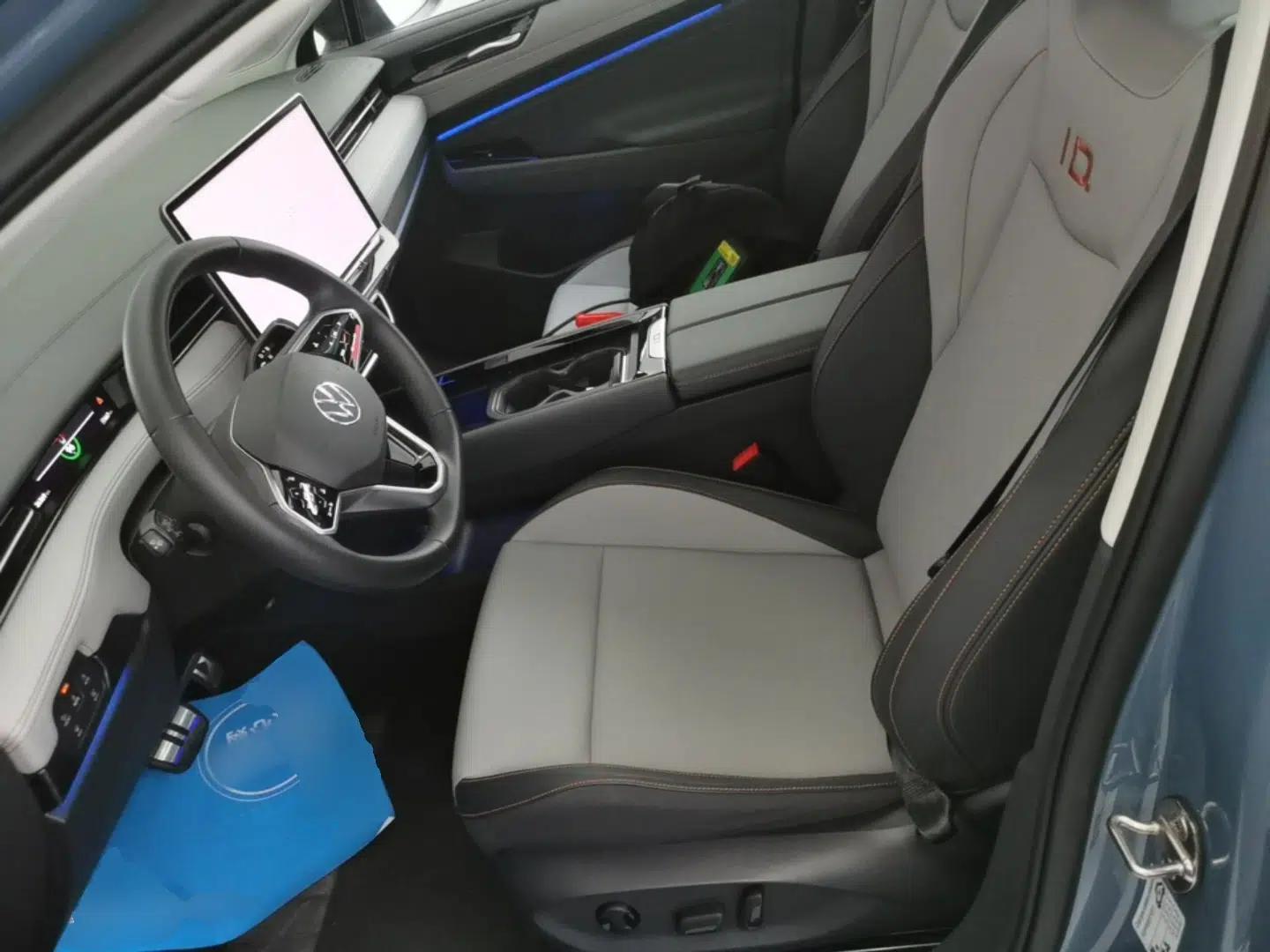 Volkswagen ID.7 VIZZION 2024 AIR model — миниатюра 18