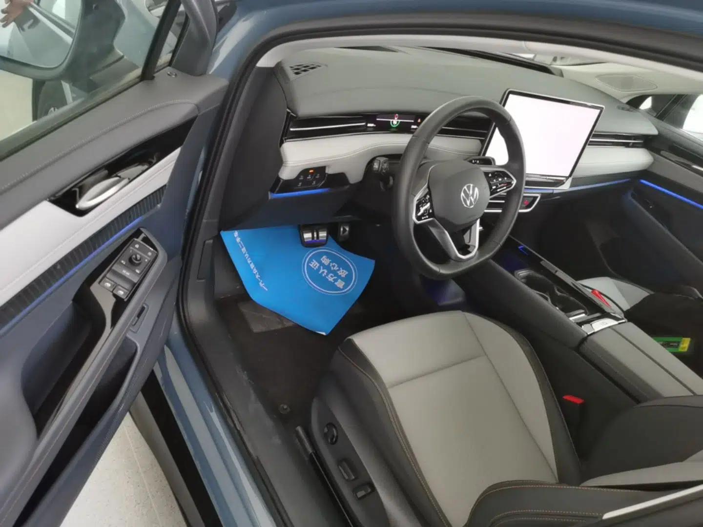 Volkswagen ID.7 VIZZION 2024 AIR model — миниатюра 19