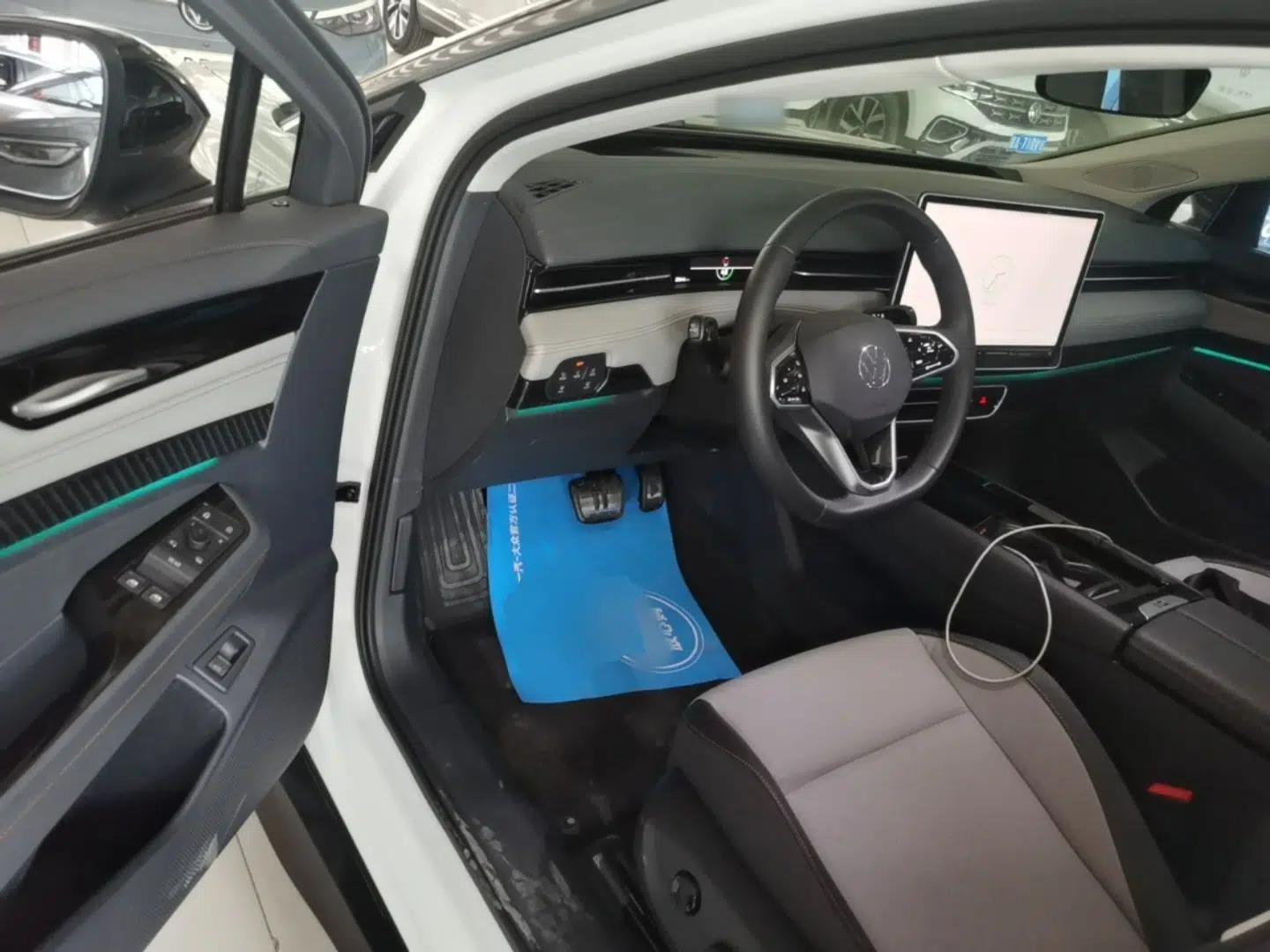 Volkswagen ID.7 VIZZION 2024 AIR model — миниатюра 19