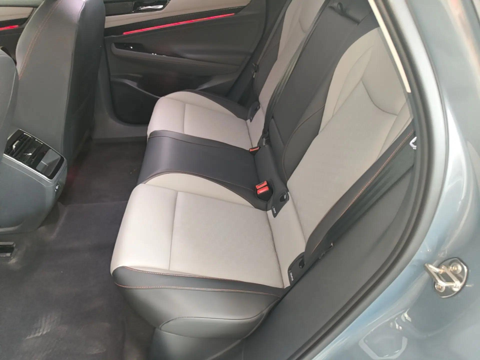 Volkswagen ID.7 VIZZION 2024 AIR model — миниатюра 20