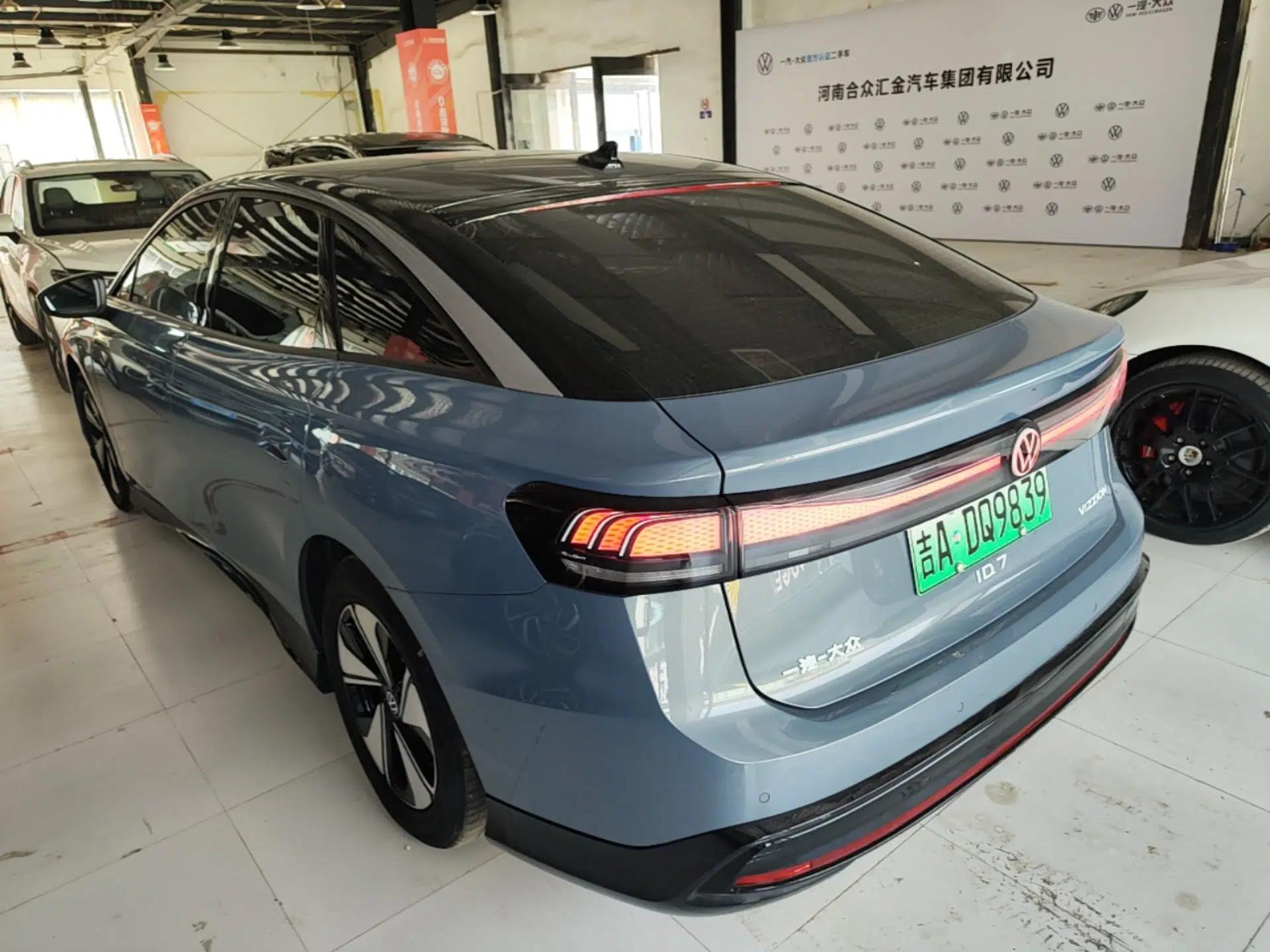 Volkswagen ID.7 VIZZION 2024 AIR model — миниатюра 4