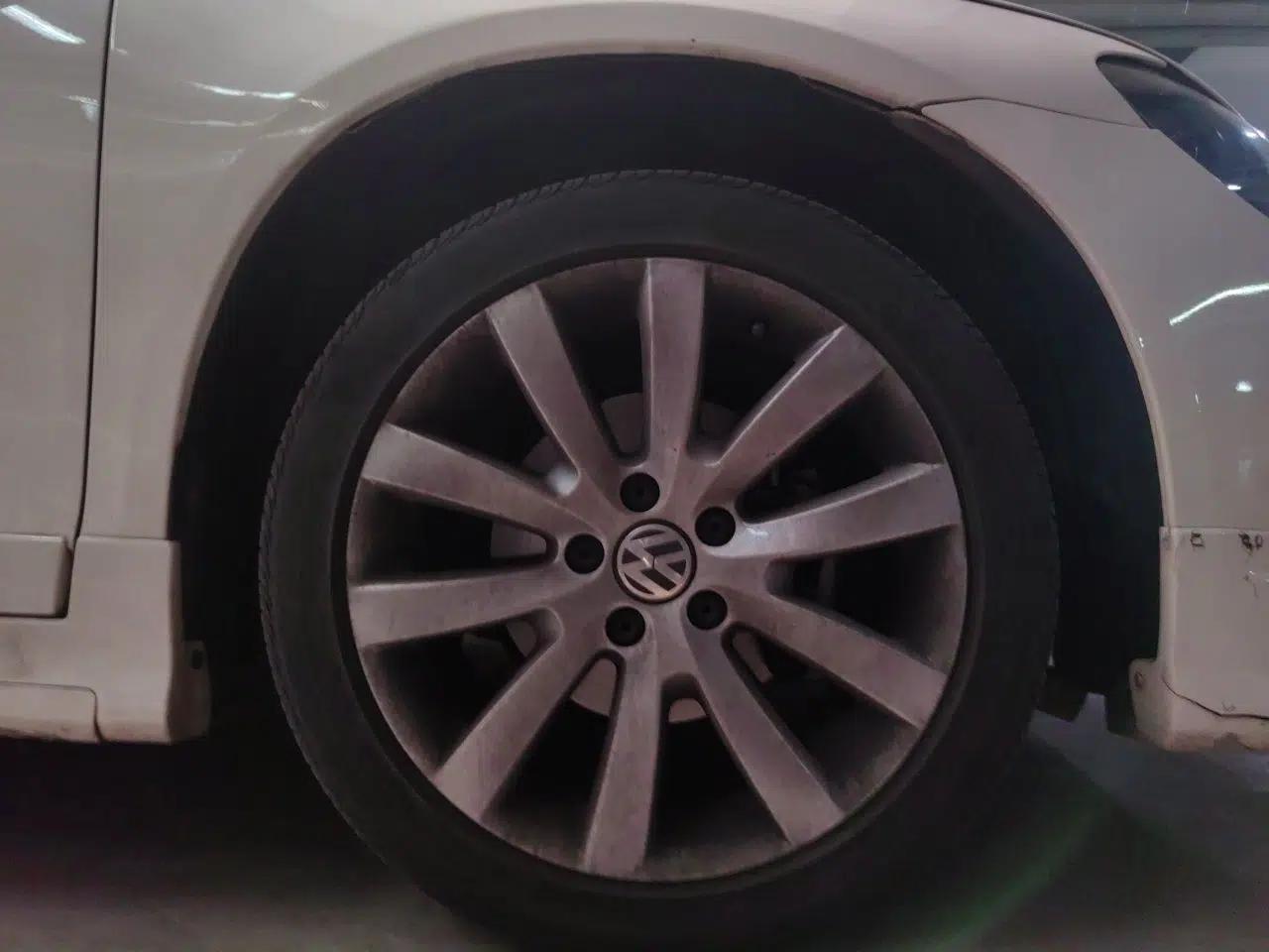 Volkswagen Scirocco 2014 1.4 TSI Competition Edition — миниатюра 8