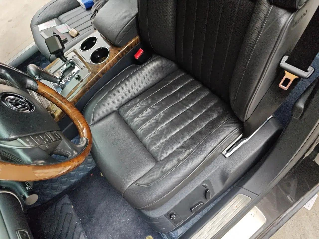 Volkswagen Phaeton 2011 3.6L V6 5-Seater Extended Business Edition — миниатюра 16