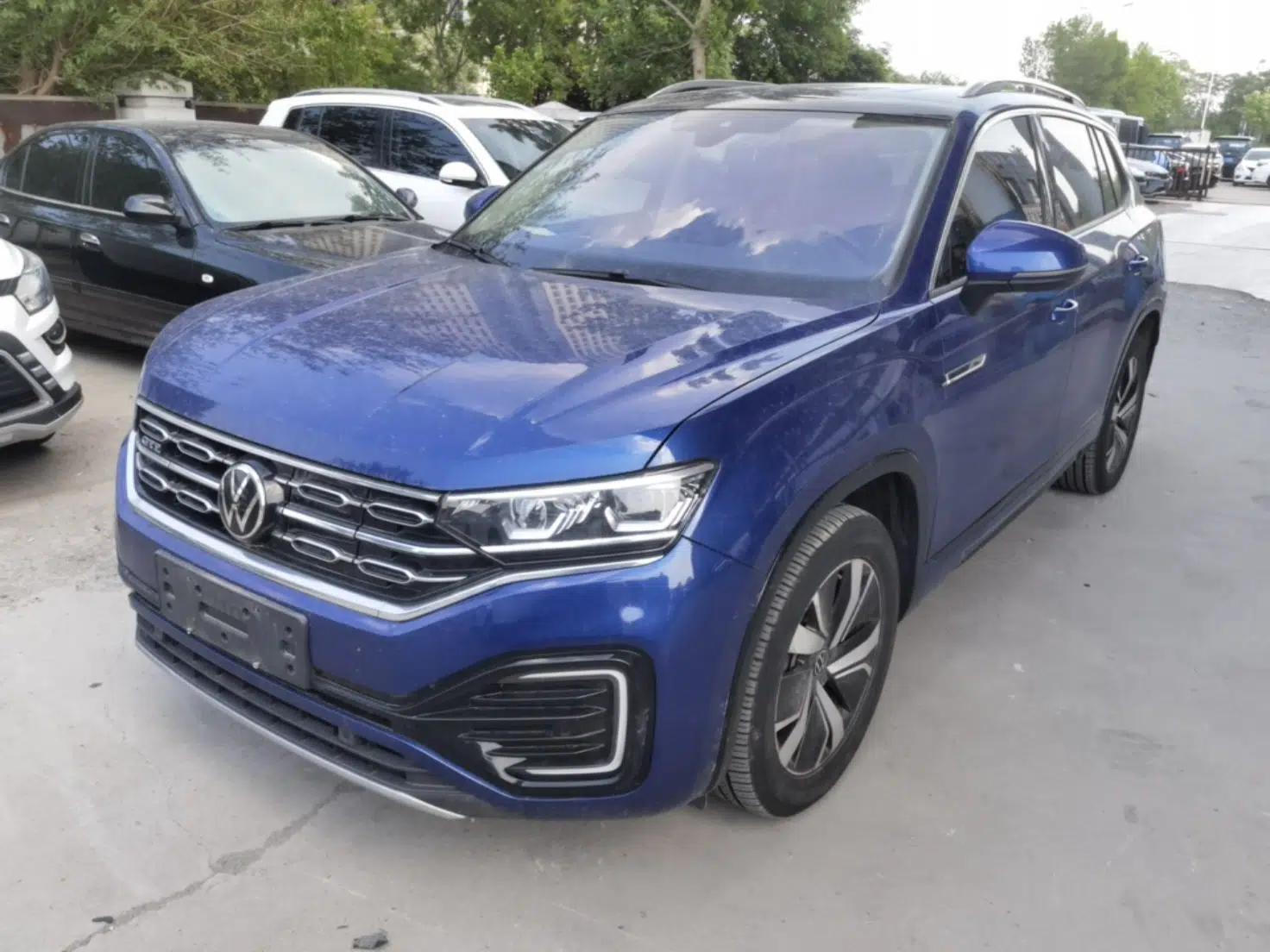 Volkswagen Tayron GTE Plug-in Hybrid 2020 1.4T Luxury Model — миниатюра 1