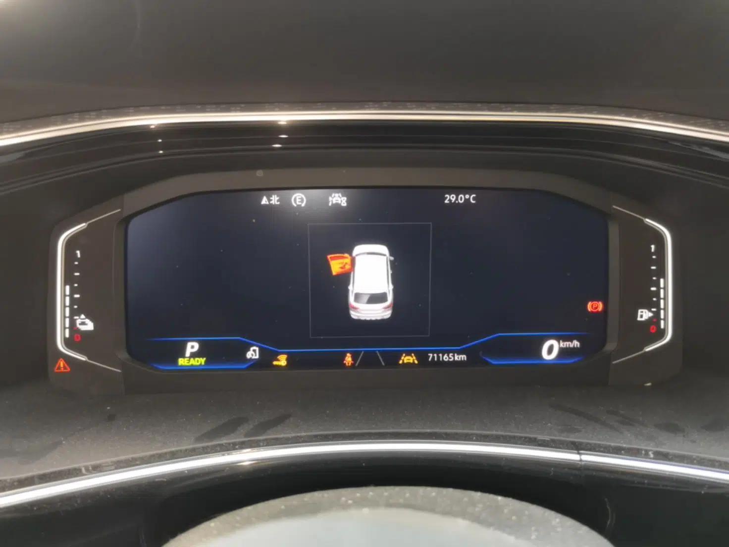 Volkswagen Tayron GTE Plug-in Hybrid 2020 1.4T Luxury Model — миниатюра 15