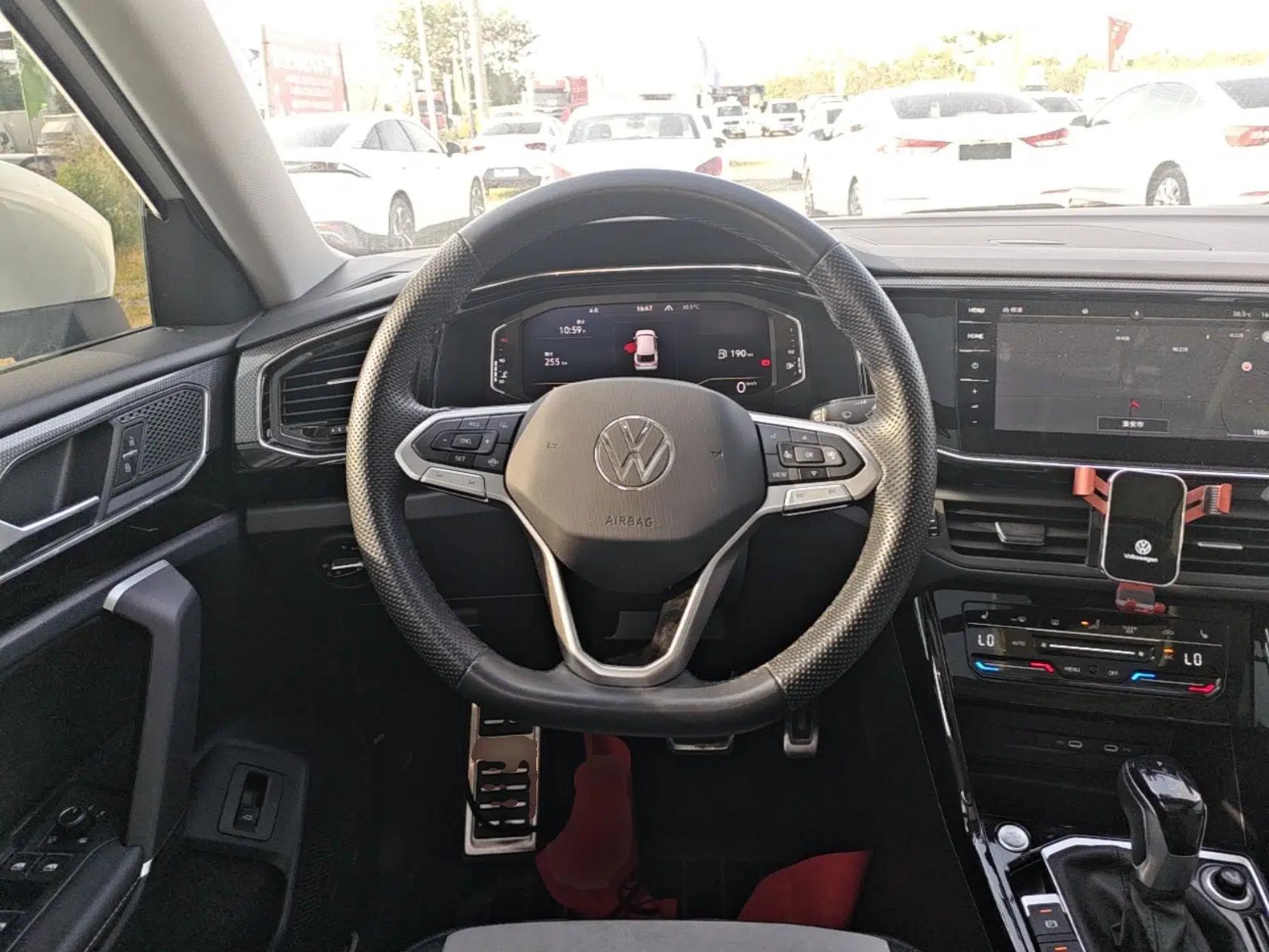 Volkswagen Tayron X 2020 330TSI Two-Wheel Drive Luxury Smart Connectivity Version — миниатюра 14