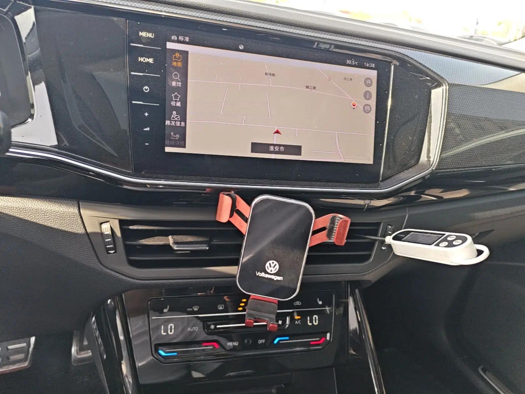 Volkswagen Tayron X 2020 330TSI Two-Wheel Drive Luxury Smart Connectivity Version — миниатюра 16