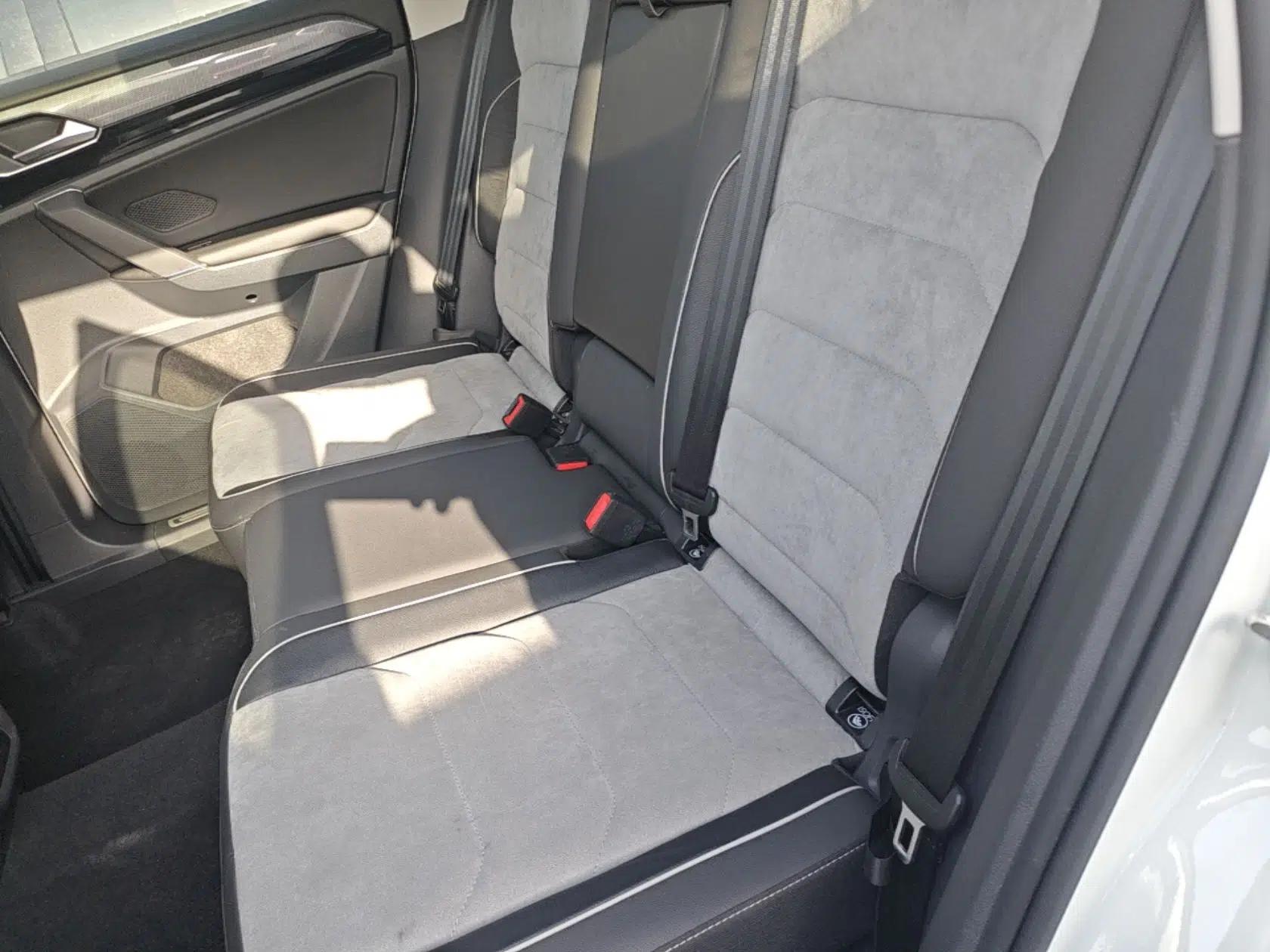 Volkswagen Tayron X 2020 330TSI Two-Wheel Drive Luxury Smart Connectivity Version — миниатюра 20