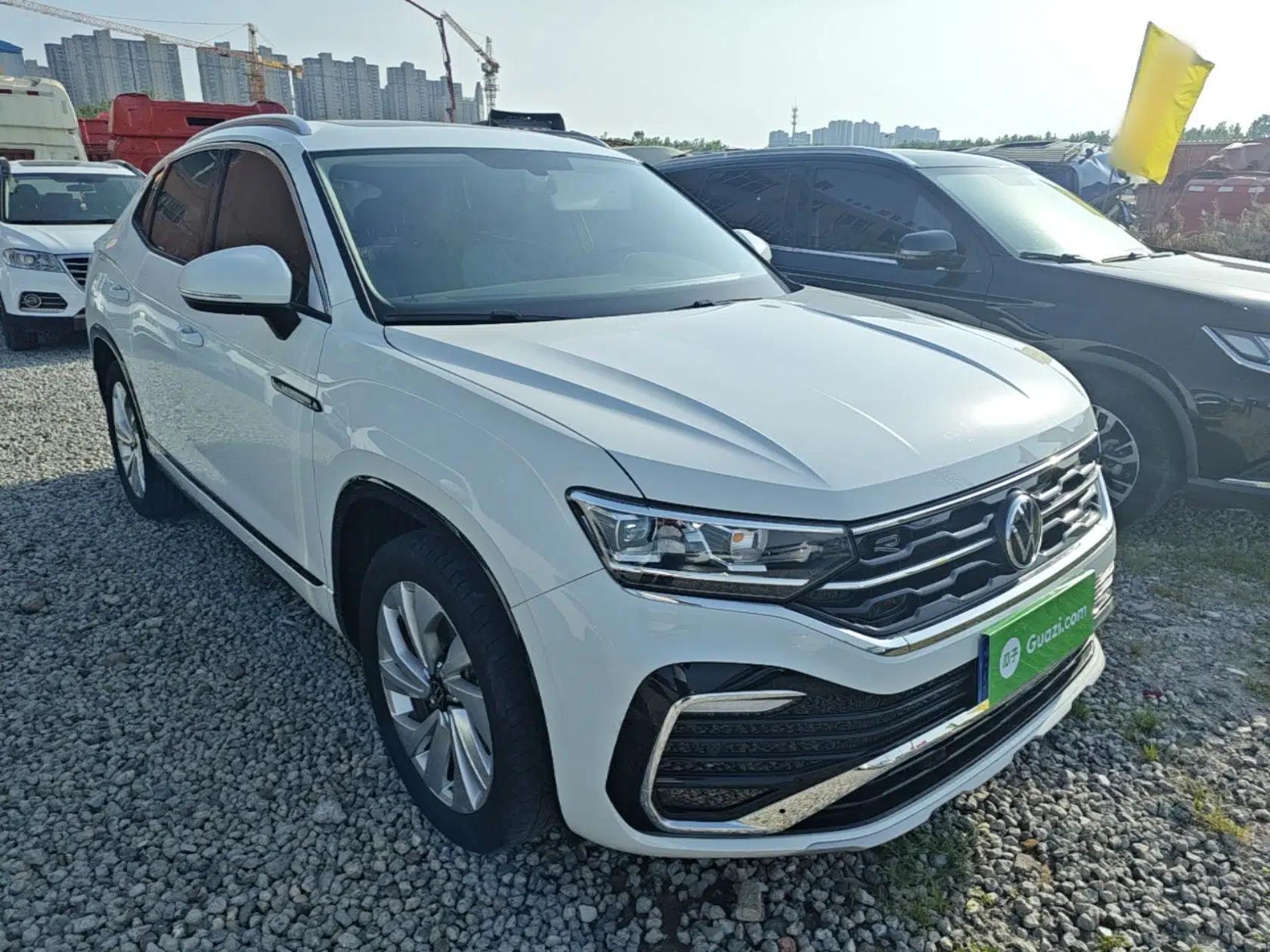 Volkswagen Tayron X 2020 330TSI Two-Wheel Drive Luxury Smart Connectivity Version — миниатюра 3