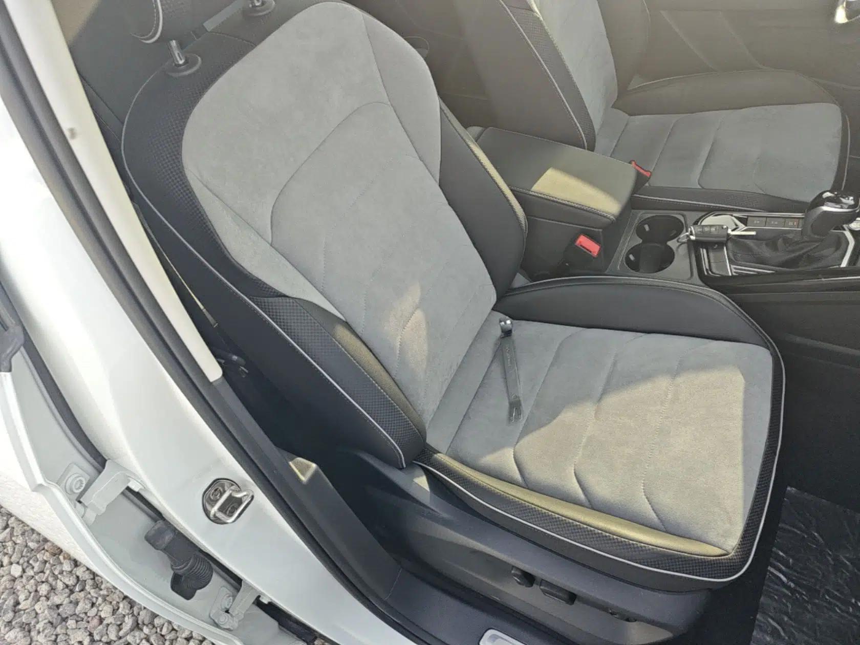 Volkswagen Tayron X 2020 330TSI Two-Wheel Drive Luxury Smart Connectivity Version — миниатюра 23