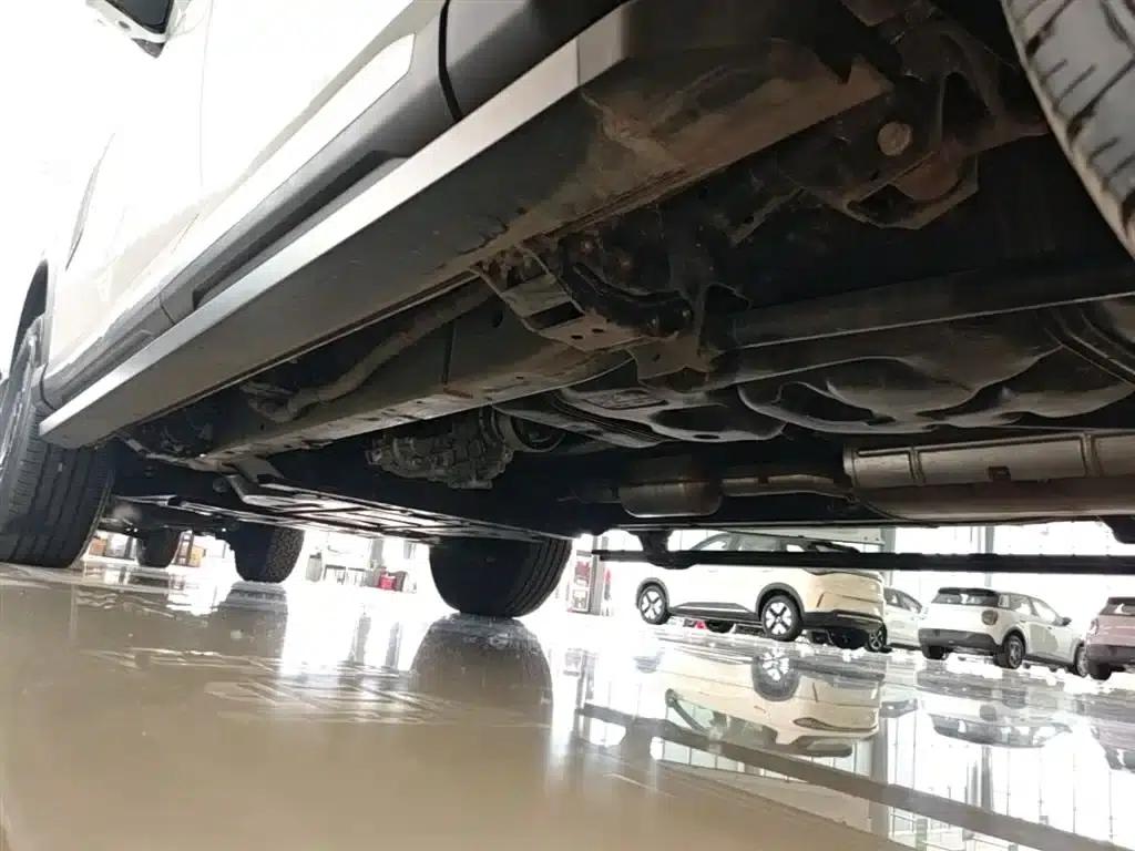 Zhengzhou Nissan Z9 GE PHEV 2025 135KM 4WD Luxury Edition — миниатюра 22