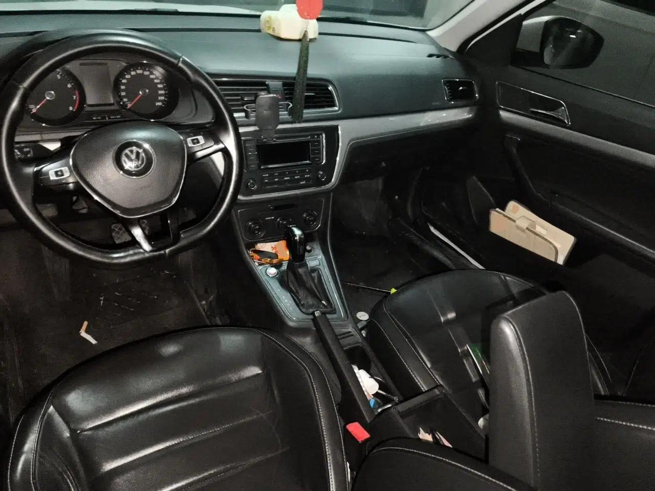 Volkswagen Gran Lavida 2017 230TSI DSG Comfort Edition — миниатюра 10