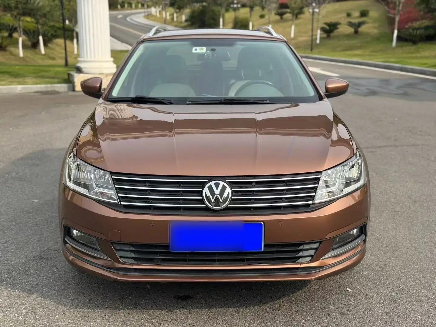 Volkswagen Gran Lavida 2015 230TSI DSG Comfort Edition — миниатюра 2
