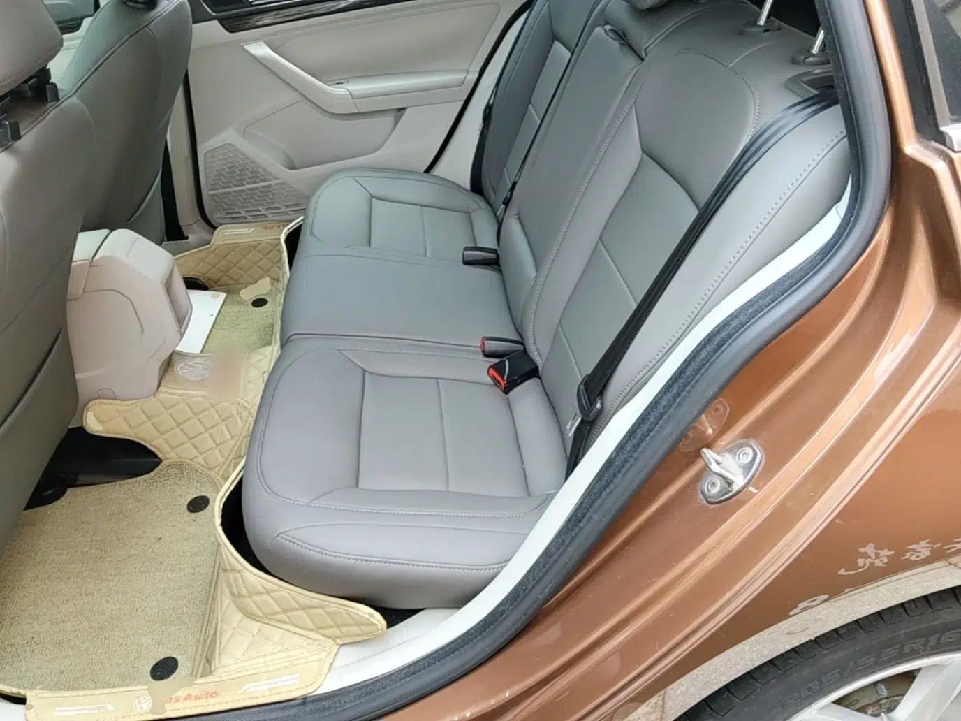 Volkswagen Gran Lavida 2015 230TSI DSG Comfort Edition — миниатюра 20