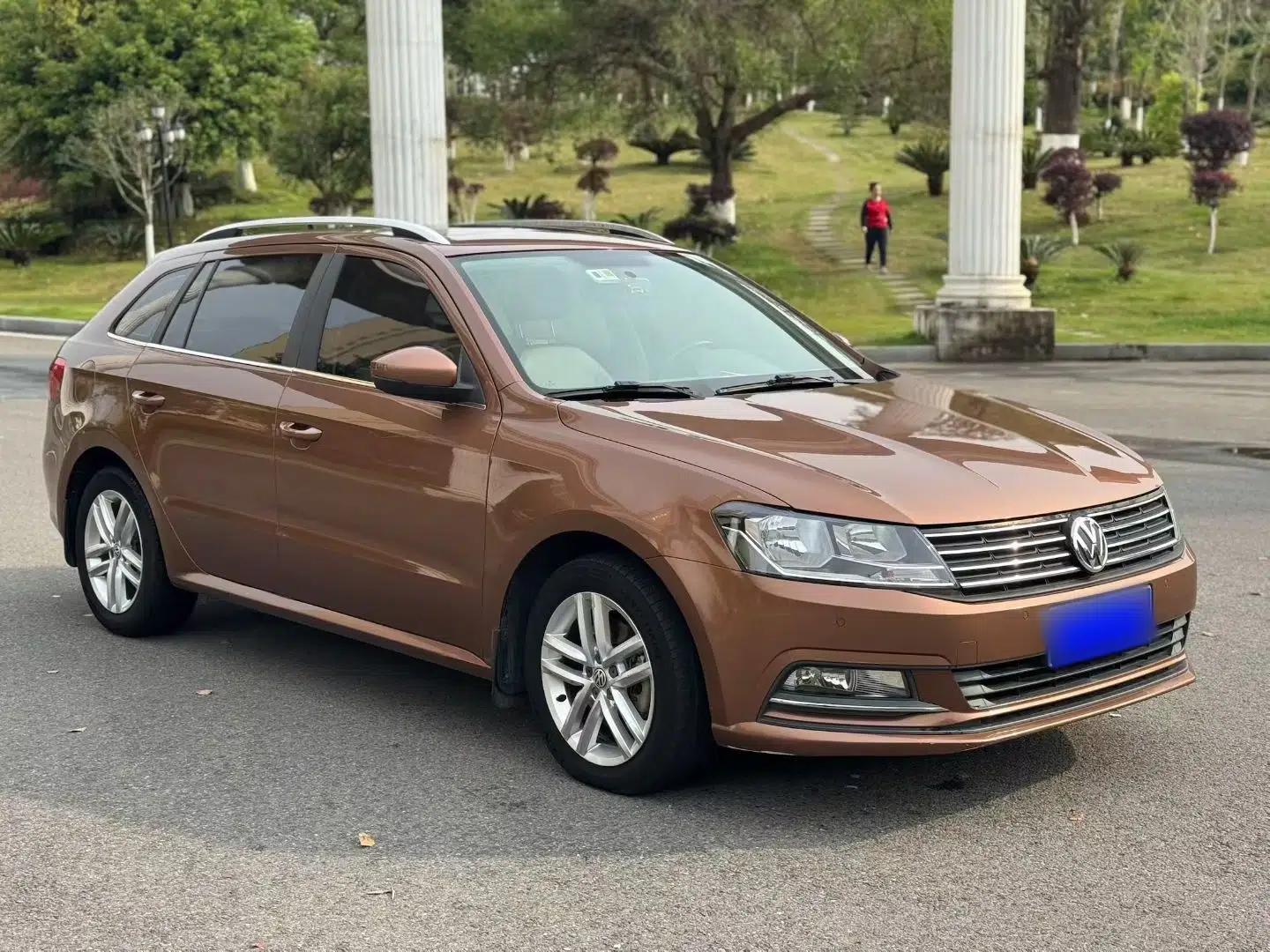 Volkswagen Gran Lavida 2015 230TSI DSG Comfort Edition — миниатюра 3