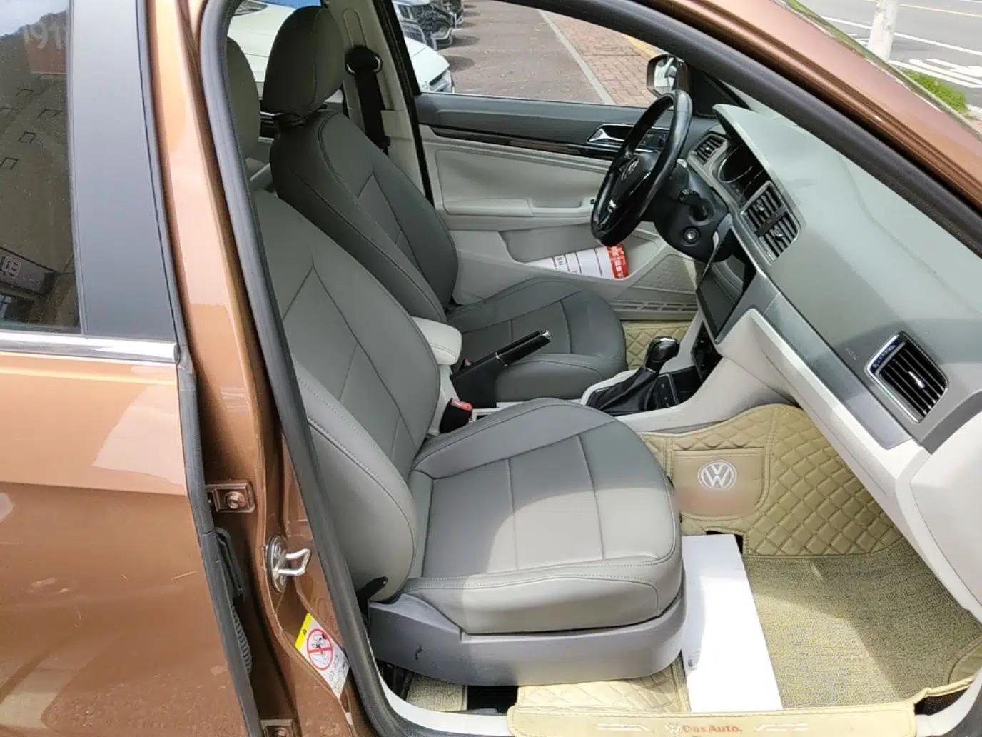 Volkswagen Gran Lavida 2015 230TSI DSG Comfort Edition — миниатюра 23