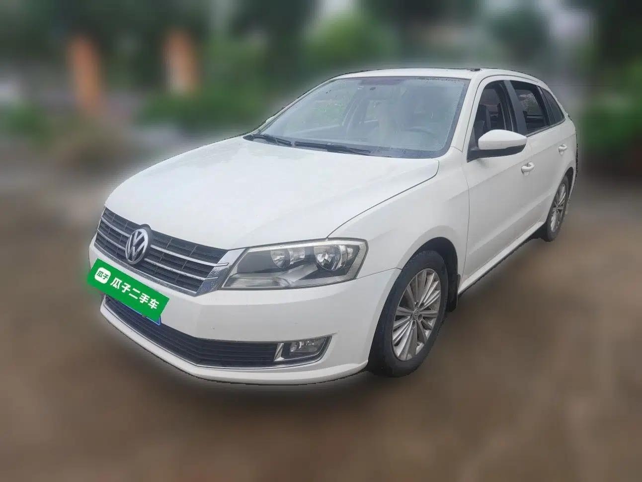 Volkswagen Gran Lavida 2013 1.6L Automatic Comfort Model — миниатюра 1