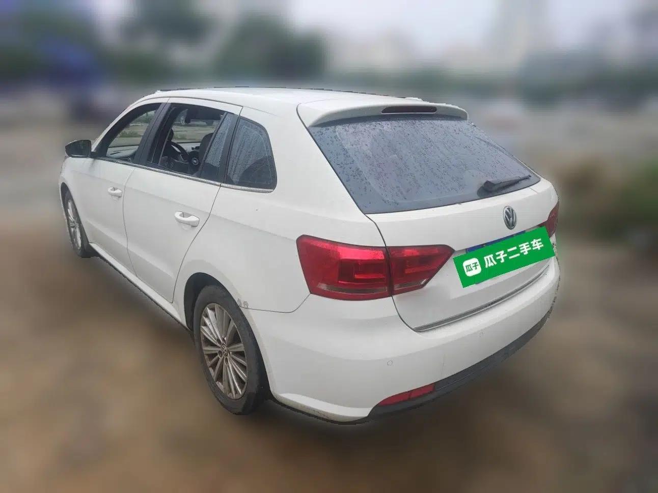 Volkswagen Gran Lavida 2013 1.6L Automatic Comfort Model — миниатюра 4